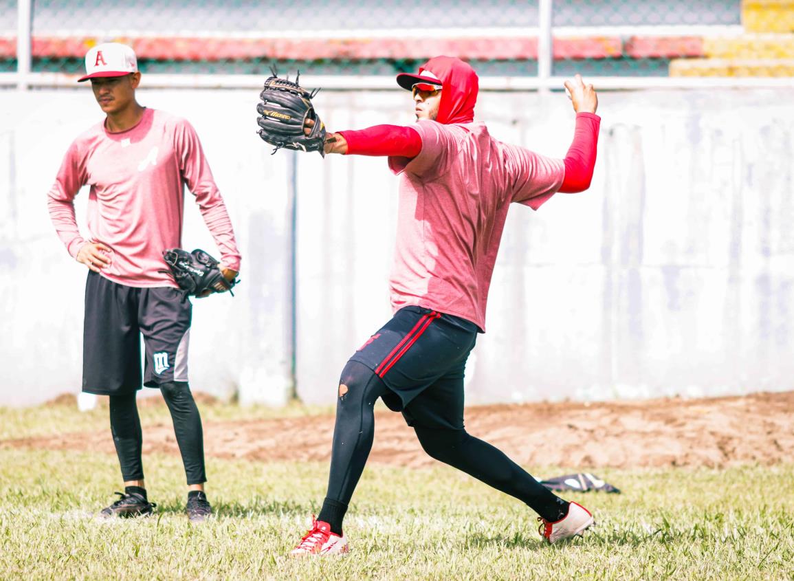 Listo El Águila para juego de pretemporada este jueves