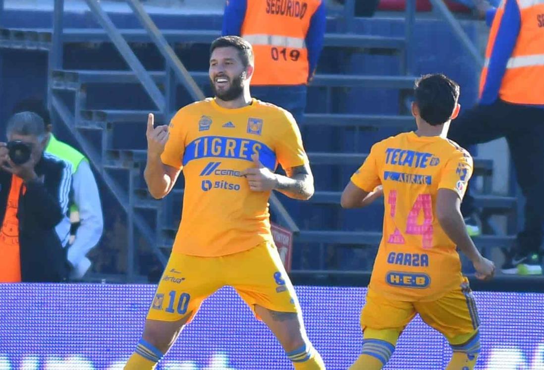 Pone “Piojo” a Gignac a la altura de Cabinho y Reinoso