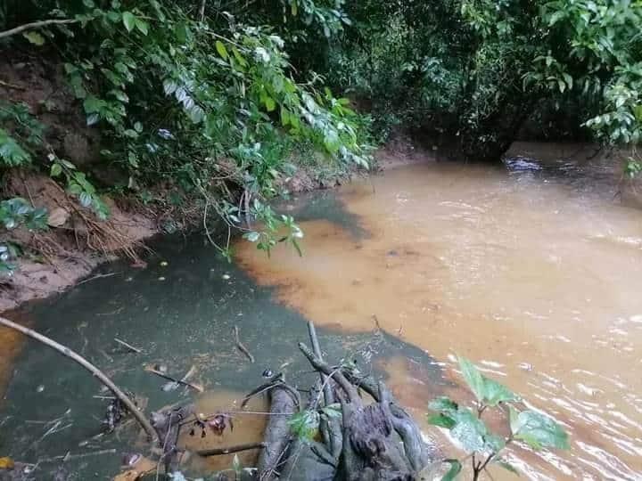 Se registra presunta fuga de hidrocarburos en líneas de Pemex en Playa Vicente