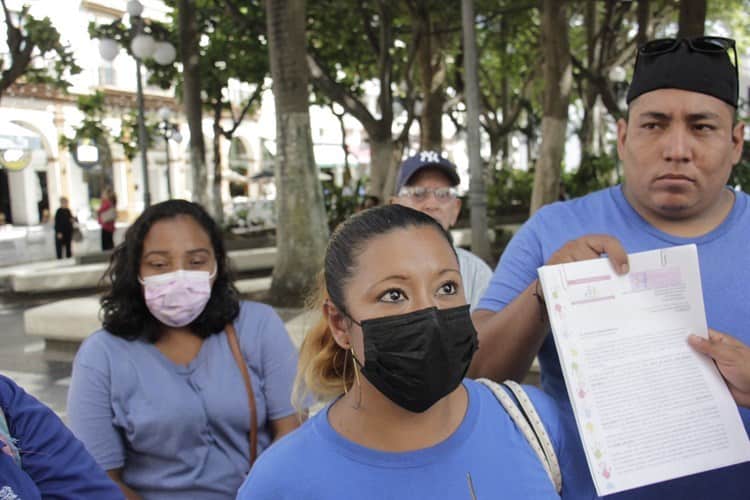 Video: Saquean escuela de Veracruz por falta de luminarias; padres prevén protestas