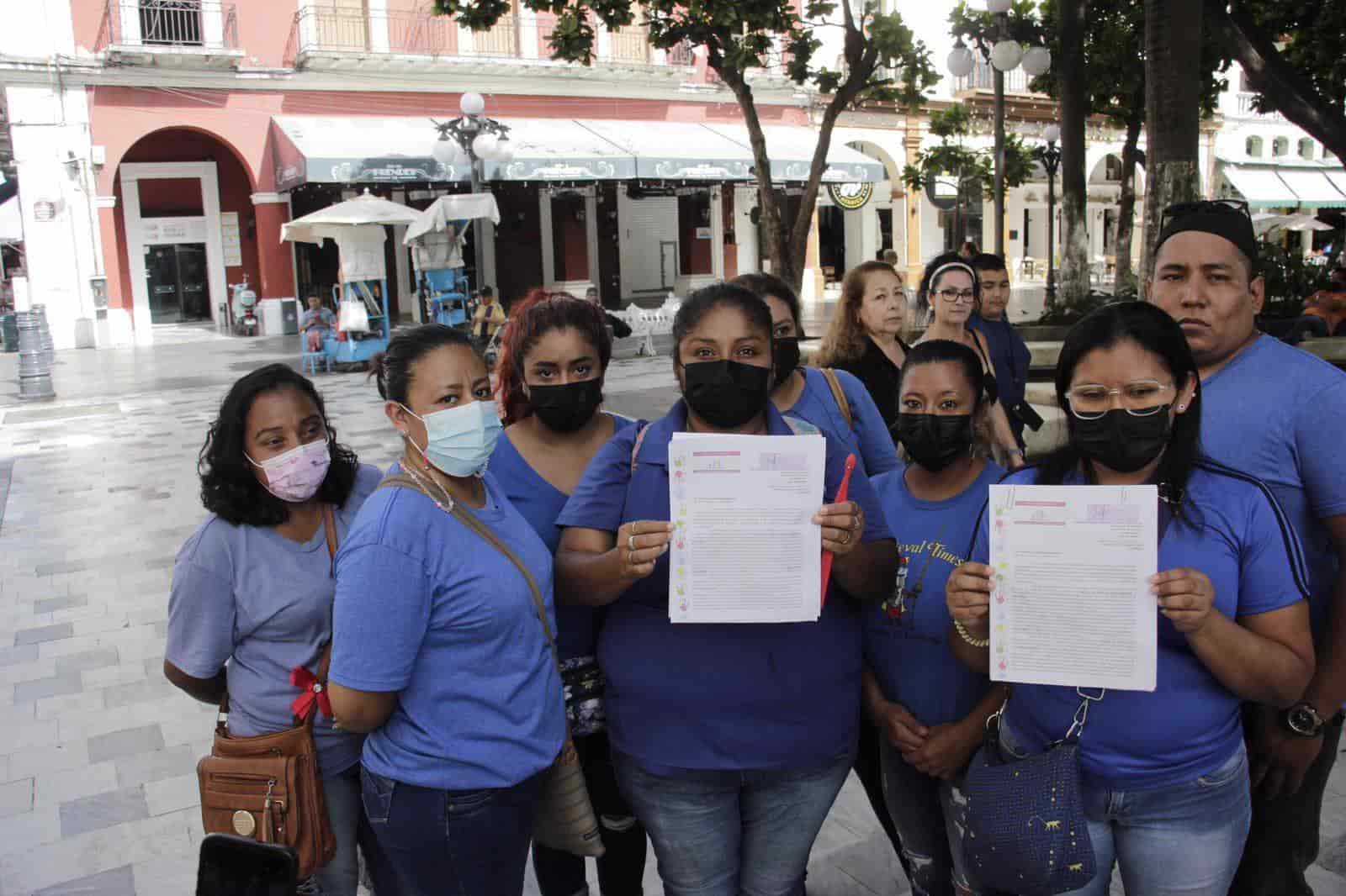 Video: Saquean escuela de Veracruz por falta de luminarias; padres prevén protestas