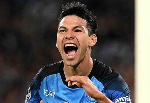 ´Chucky´ Lozano se estrena en Champions con golazo