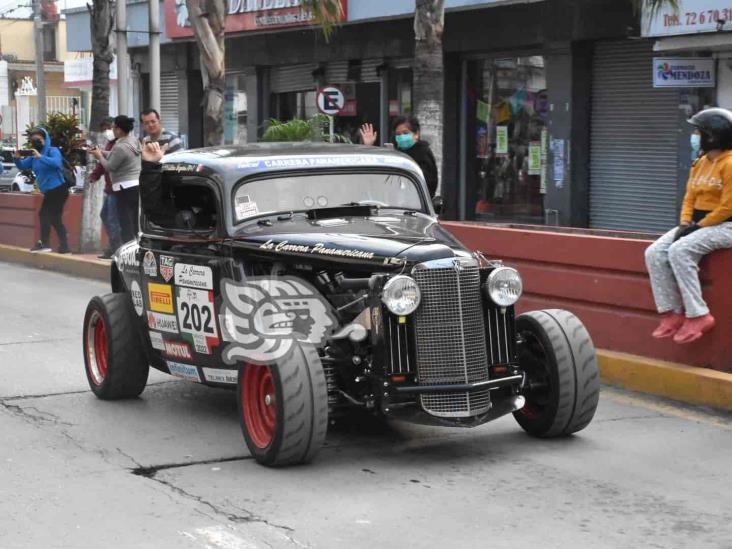 Rugen motores de la Carrera Panamericana, en su paso en la región centro