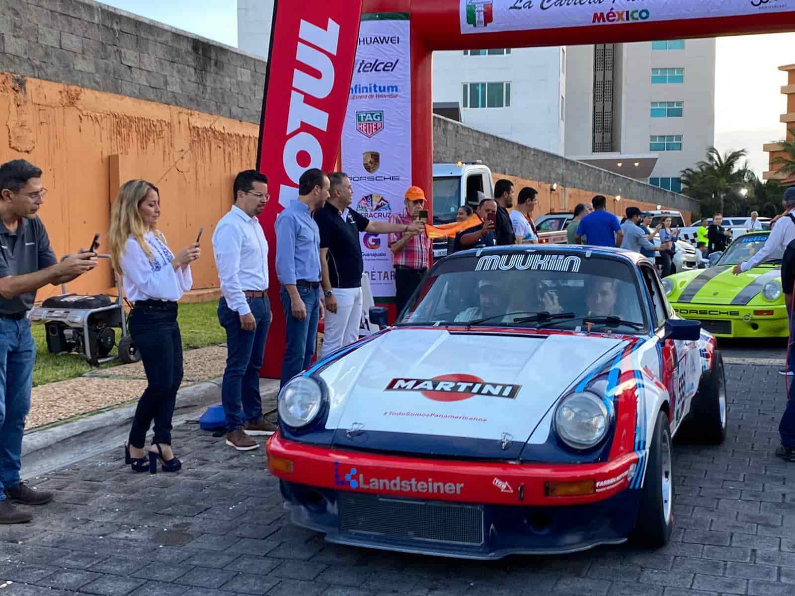 Arranca Carrera Panamericana 2022 en Boca del Río (+Video)