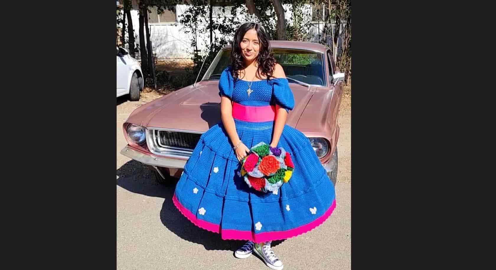 Tejió su vestido de 15 años a crochet y el resultado es una obra de arte