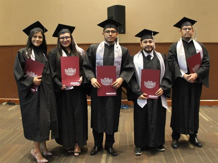 Realizan graduación del ITAG de la generación 2019-2022