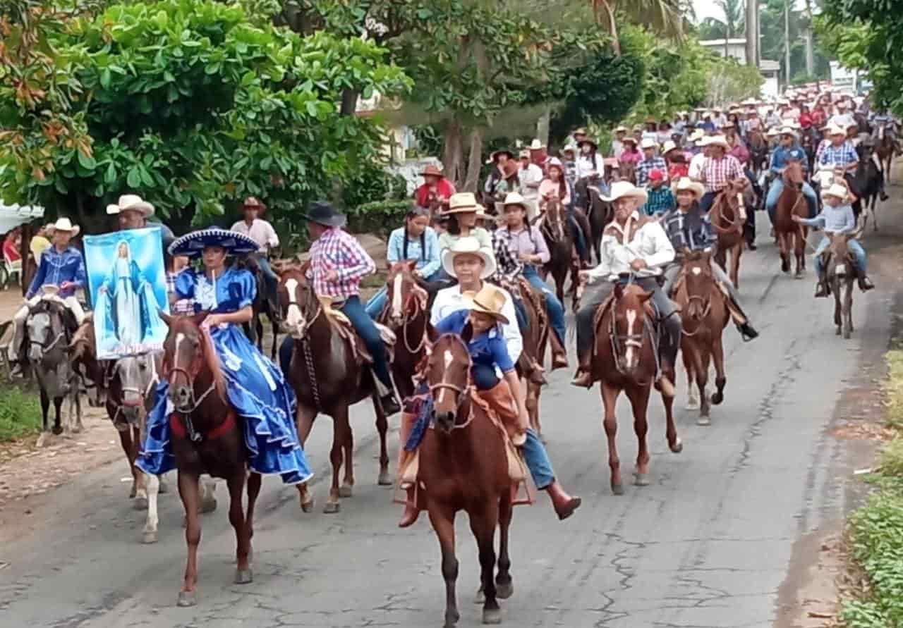 Cabalgan en honor a La Purísima de Concepción en La Antigua