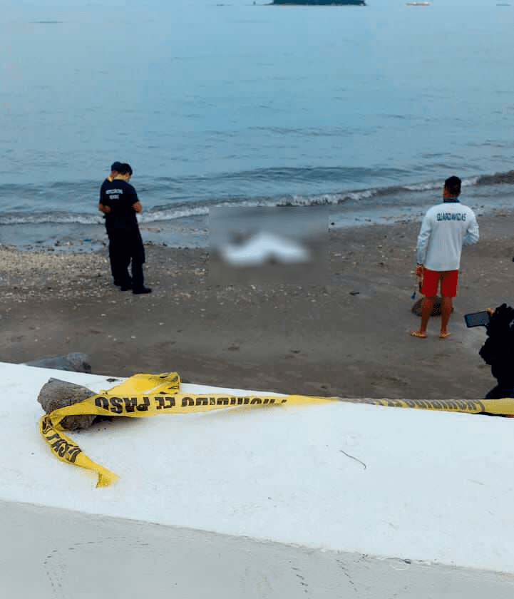 Hallan a mujer ahogada en playa del Asta Bandera en Veracruz