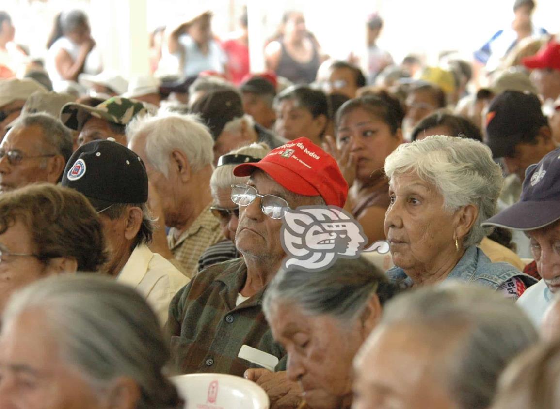 Adultos mayores recibirán el doble en su pensión al concluir sexenio de AMLO