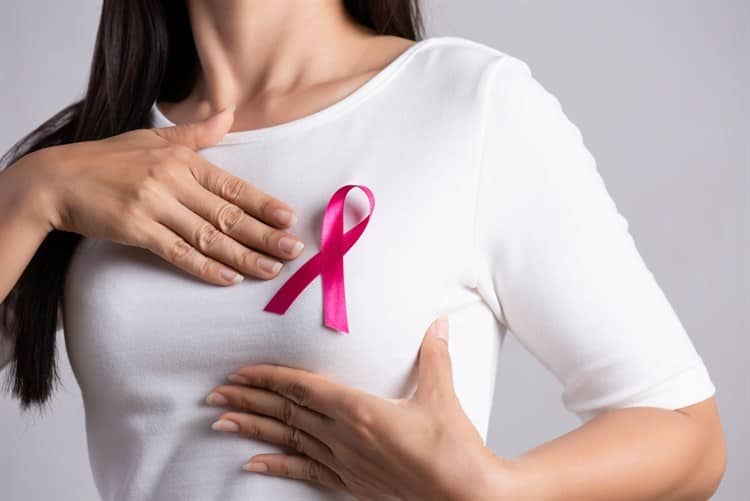 Evocan Conchichis al Día Mundial de la Lucha contra el Cáncer de Mama