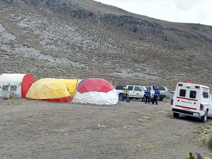 Rescatan los restos de montañista fallecido en la cara norte del Pico de Orizaba