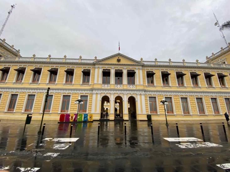 “Cobro de sanitarios en palacio municipal de Orizaba viola derechos humanos”