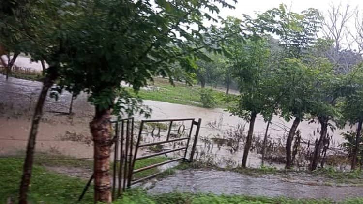 En escala crítica arroyos que cruzan por Moloacán y Las Choapas