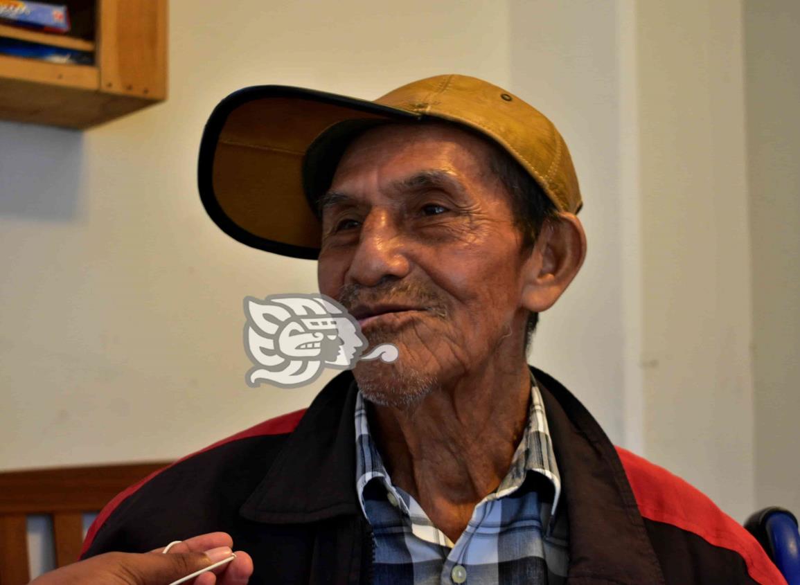 Don Julio García nunca imaginó pasar el ‘ocaso’ de su vida en un albergue (+Video)