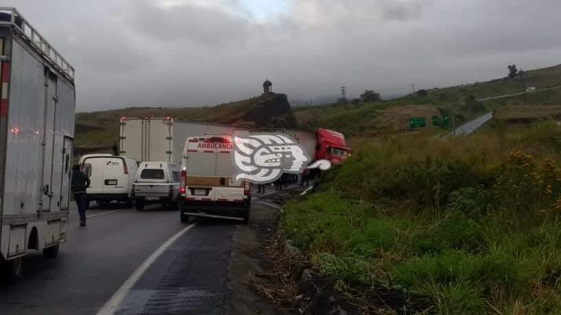 Carambola en Maltrata genera cierre total de la autopista Orizaba-Puebla