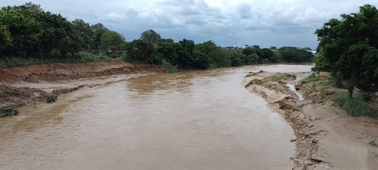 Frente frío 4 dejó lluvia histórica en Agua Dulce