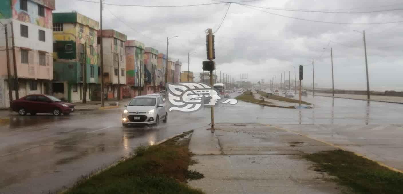 Siguen las afectaciones en cruceros semaforizados de Coatzacoalcos