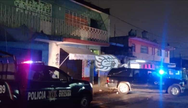 Comerciante escapa por la puerta falsa en Orizaba