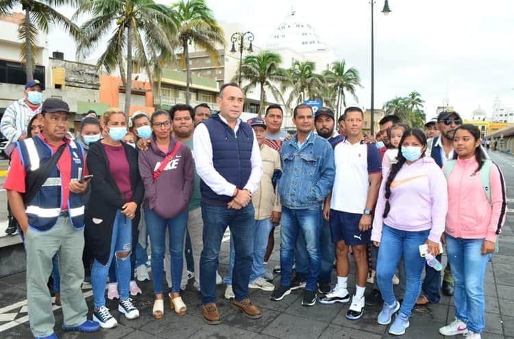 Ambulantes del Malecón buscarían reinstalación vía jurídica: Tomás Mundo (+Video)