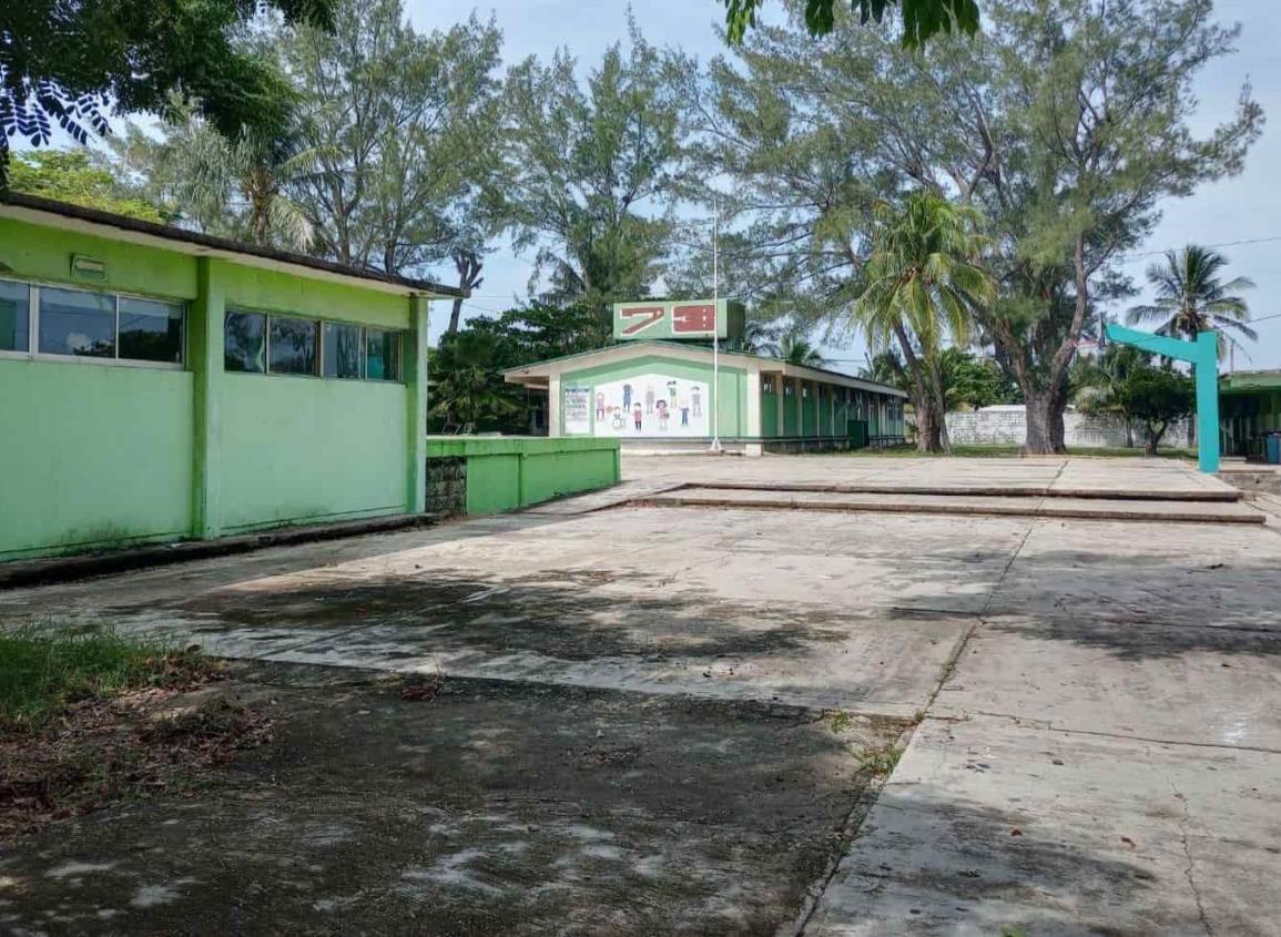 Secundaria de Allende es beneficiada con la Escuela es Nuestra