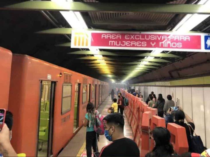 ¡Chocan vagones en el metro de la CDMX! Hay varios heridos