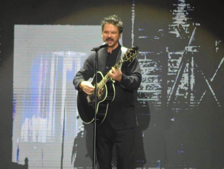 Ricardo Arjona reconquista Veracruz con Blanco y Negro Tour