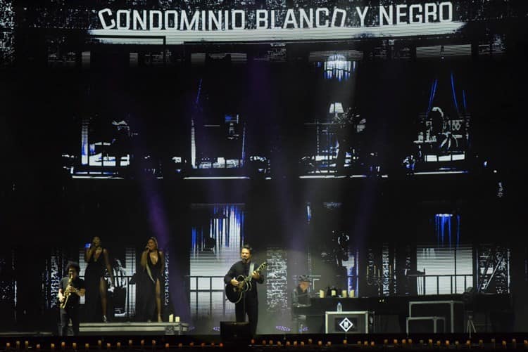 Ricardo Arjona reconquista Veracruz con Blanco y Negro Tour