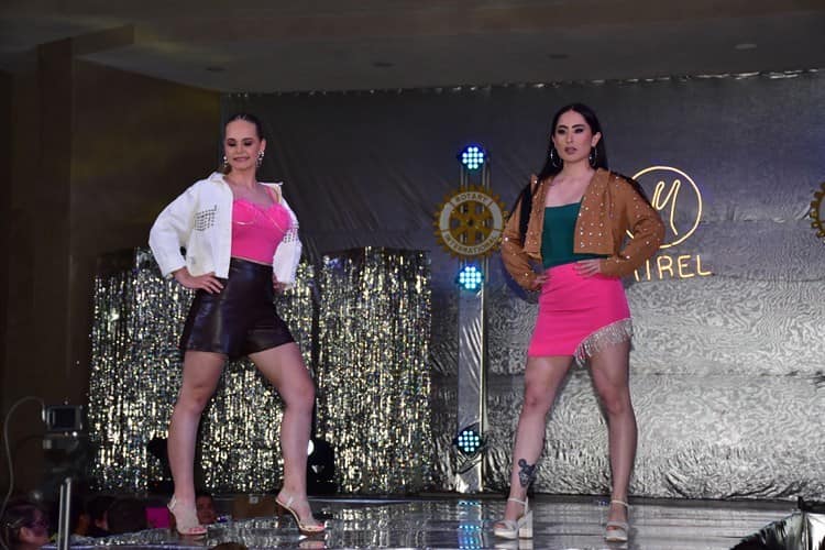 Club Rotario Veracruz Sur realiza desfile de modas con causa