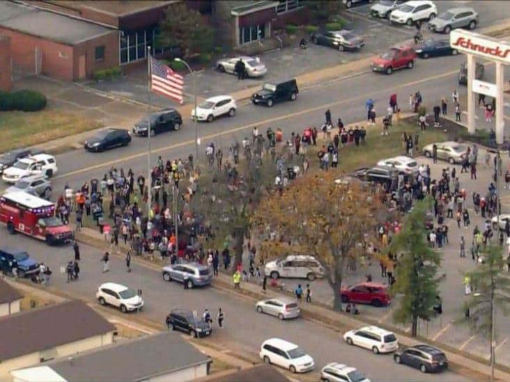 Se registra tiroteo en secundaria de Missouri; hay 3 muertos y 6 heridos