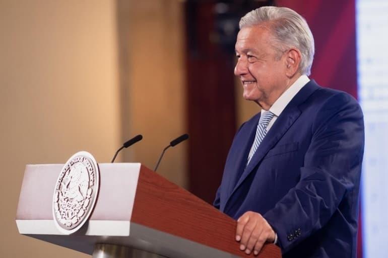 Gobierno de México atiende a damnificados de Nayarit por huracán Roslyn