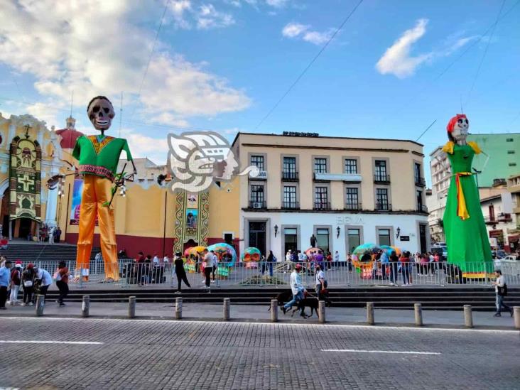 En Xalapa, catrinas rinden homenaje a raíz africana