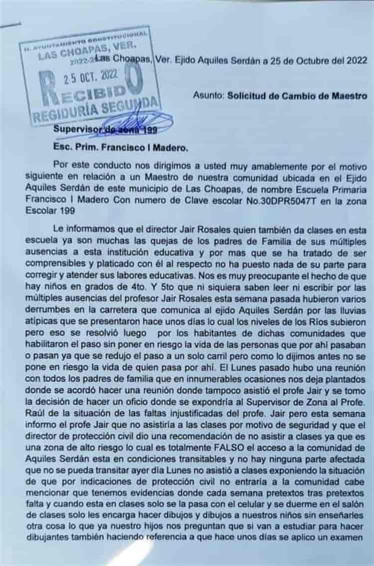 ¡Ya no quieren a maestro faltista! ,padres de familia piden cambio de docente