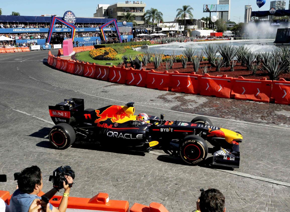 “Checo” Pérez se ilusiona con ganar el Gran Premio de México