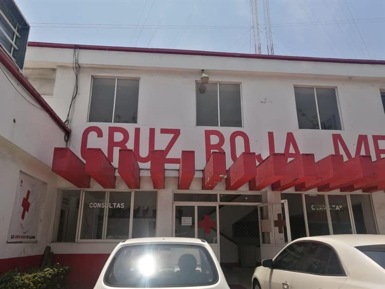 Ladrón se roba uniforme de la Cruz Roja en Coatzacoalcos