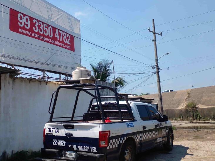 Trabajador se electrocuta en la López Mateos de Coatzacoalcos