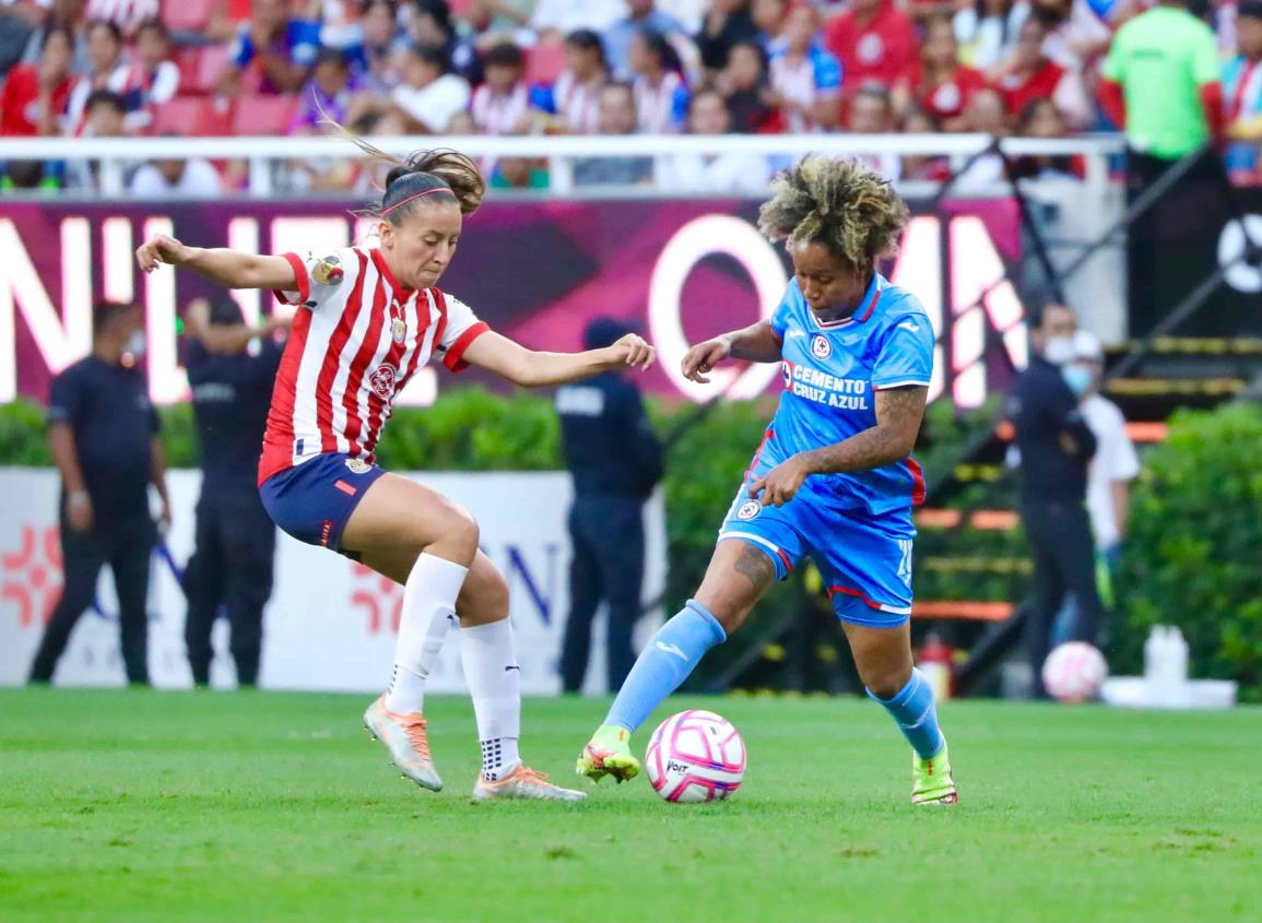 Difícil misión para Cruz Azul Femenil frente a las Chivas