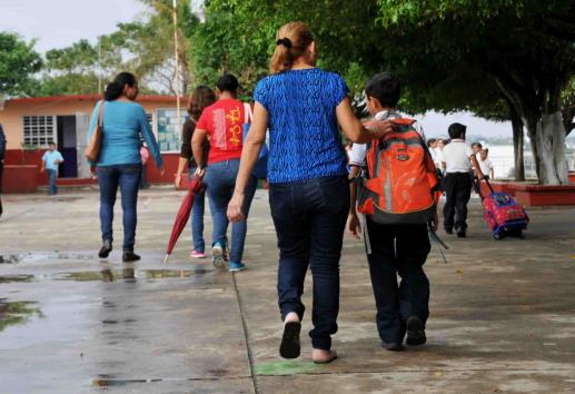 Tras hechos violentos en escuelas, vuelve Operativo mochila a Veracruz