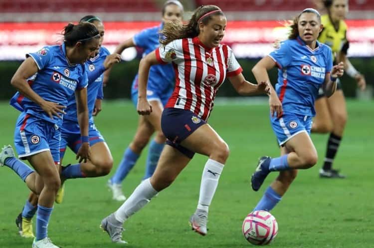 Difícil misión para Cruz Azul Femenil frente a las Chivas