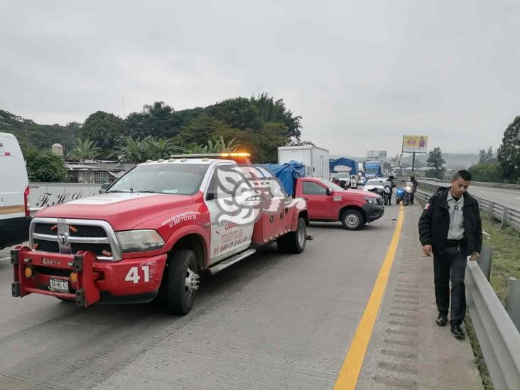 Vuelca camioneta en la autopista Orizaba-Córdoba; hay12 lesionados (+Video)