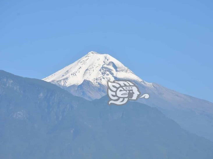 Alta demanda de turistas en Pico de Orizaba; alertan por guías patito