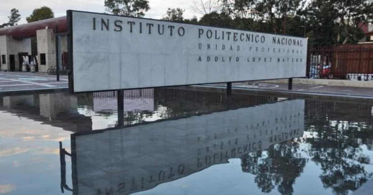 AMLO pide a la SEP apoyar a IPN en crisis por paros escolares