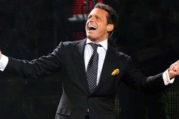 ¿Regresa el sol? Luis Miguel prepararía disco y gira para 2023