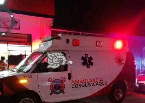 Atracan con violencia un establecimiento en Cosoleacaque