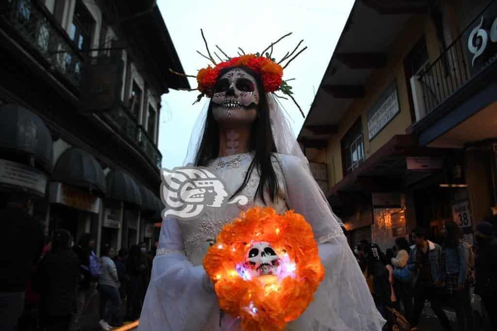 Anuncian recorridos y leyendas en calles de Xalapa por Día de Muertos