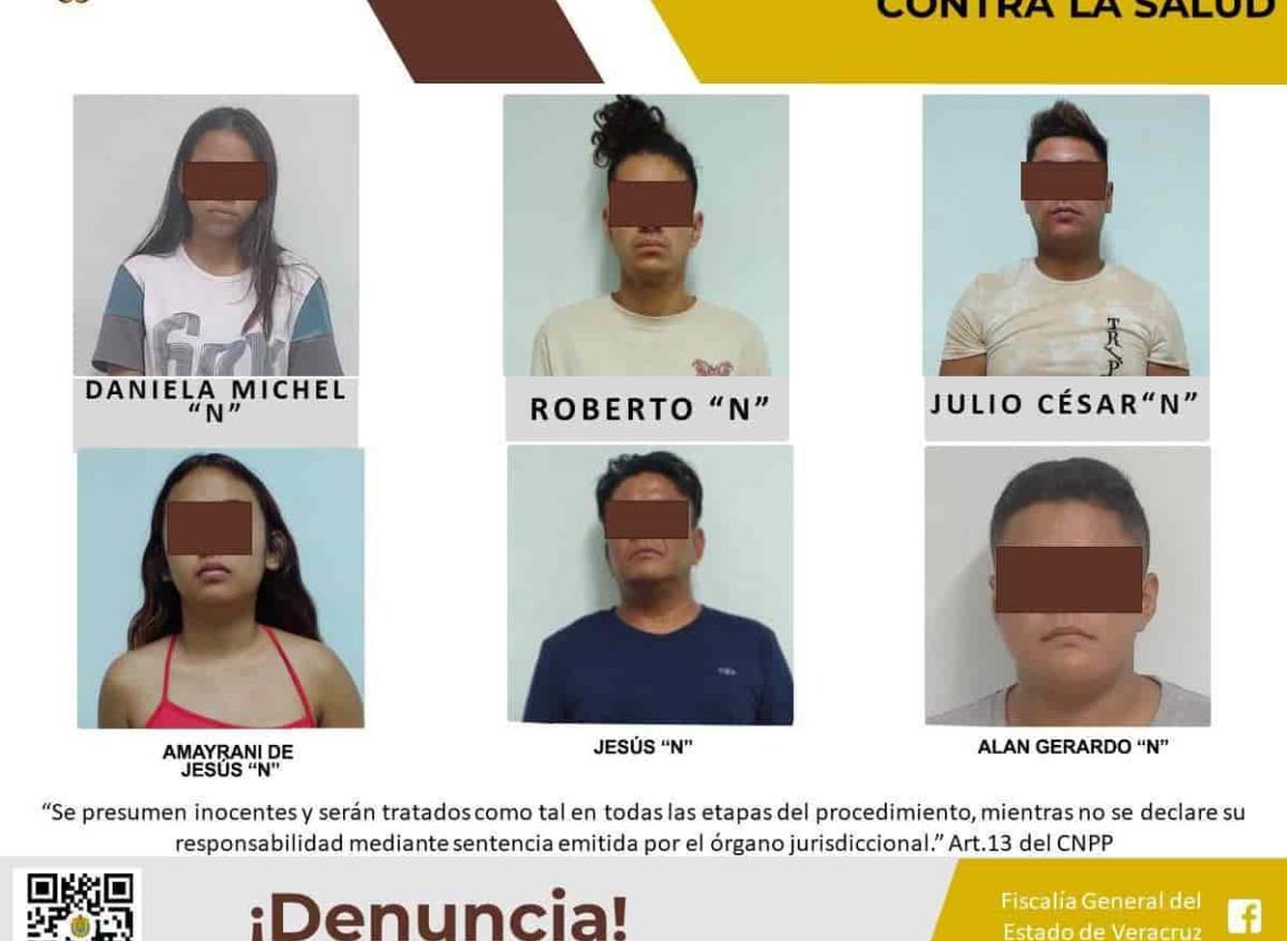 Liberan a 6 detenidos con dosis de cristal en Coatzacoalcos