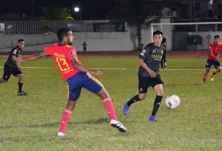 Casi listos los Cuartos de Final del Torneo de Futbol Imagen