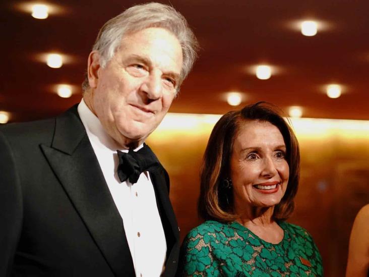 Atacan a esposo de Nancy Pelosi en su residencia