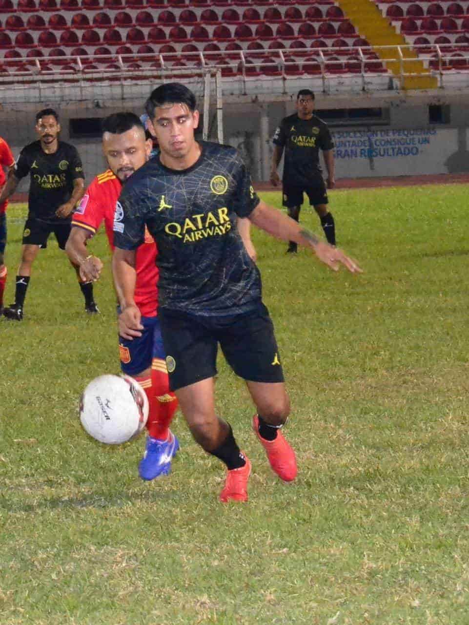 Casi listos los Cuartos de Final del Torneo de Futbol Imagen