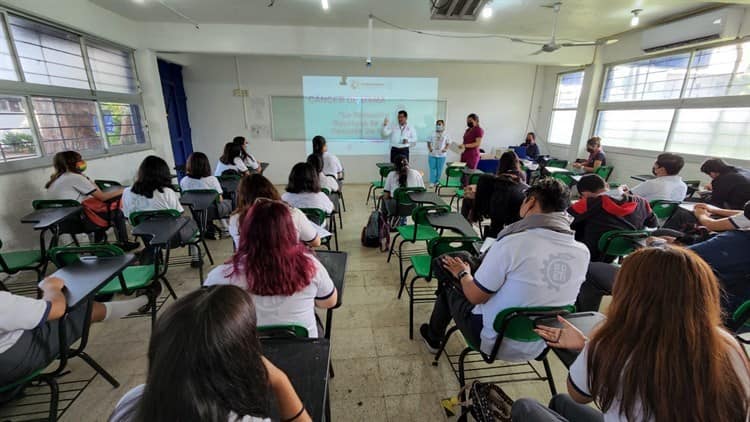 Gobierno mantiene acciones de sensibilización contra el Cáncer de Mama