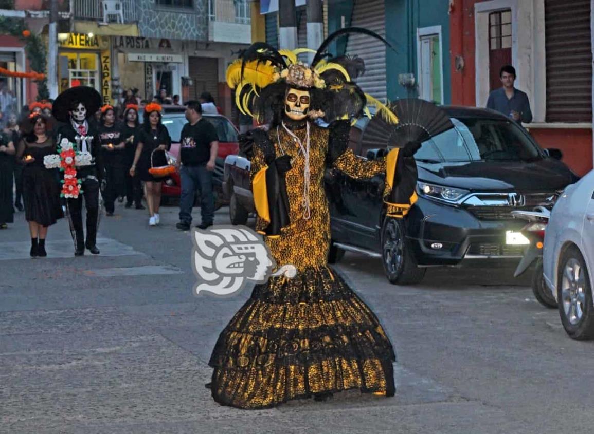 CBTIS 67 de Misantla realiza desfile de catrinas